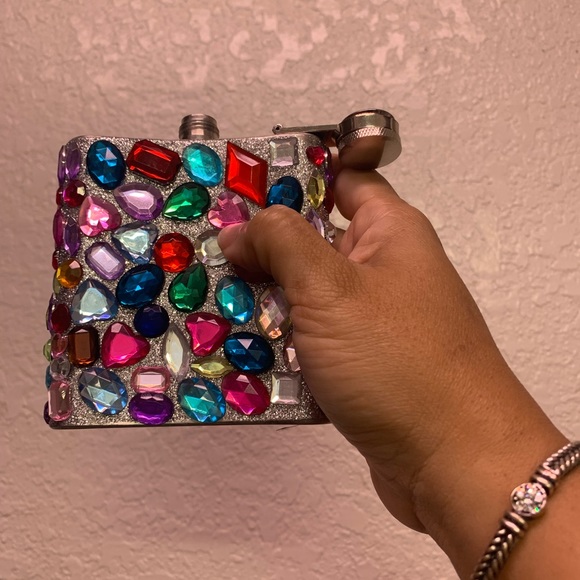 Party flask - Picture 2 of 4